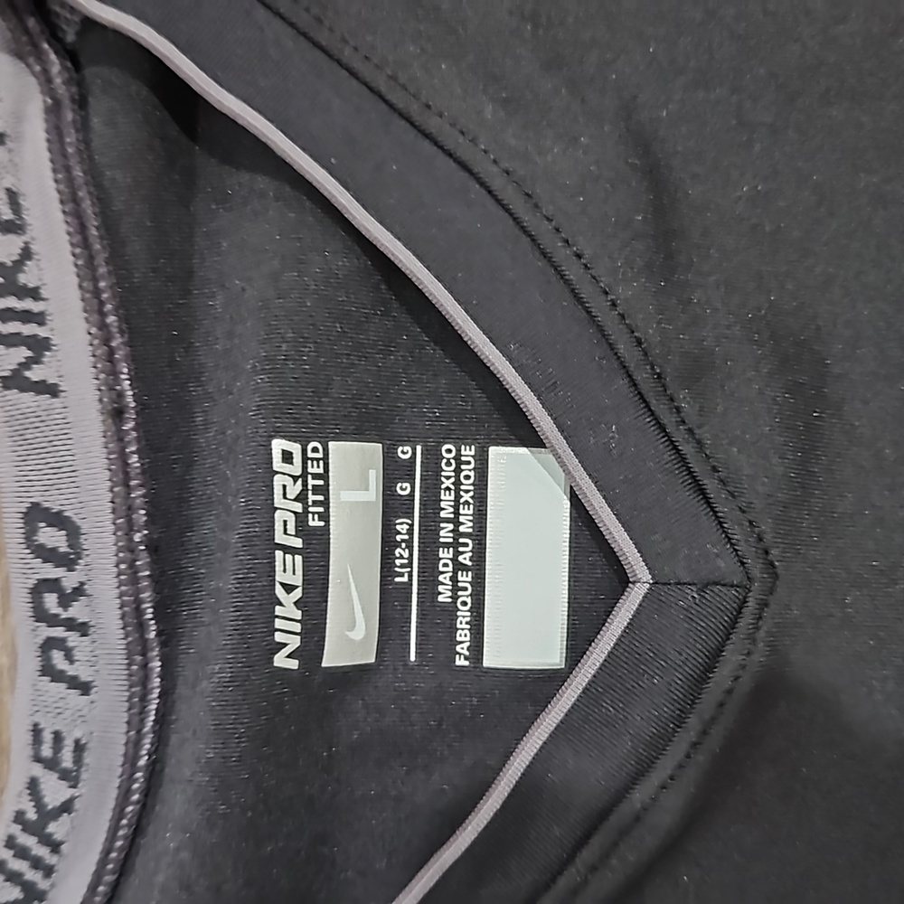 Nike pro fitted - Picture 2 of 5
